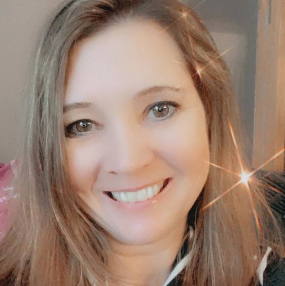 Meet your Posher, Nicki - Picture 1 of 1